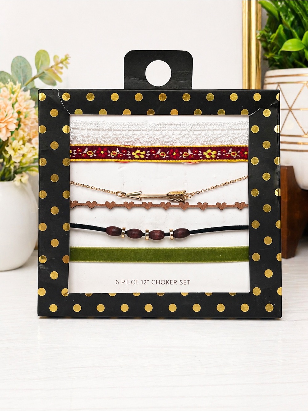 Choker Set 6-Piece Mixed in White, Red, Gold, Brown & Green